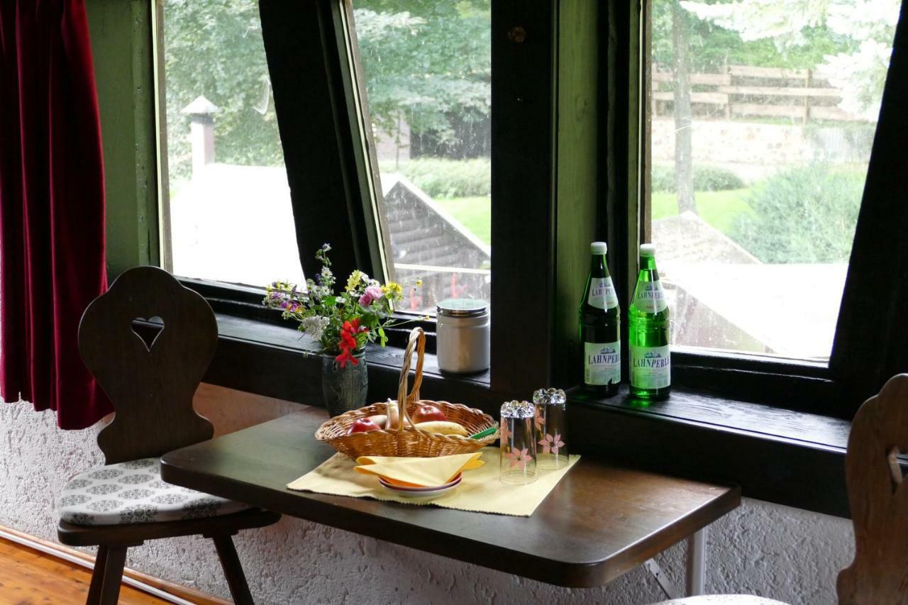 Weisel Gastehaus Eponadaヴィラ エクステリア 写真