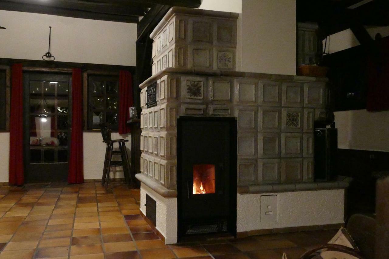 Weisel Gastehaus Eponadaヴィラ エクステリア 写真